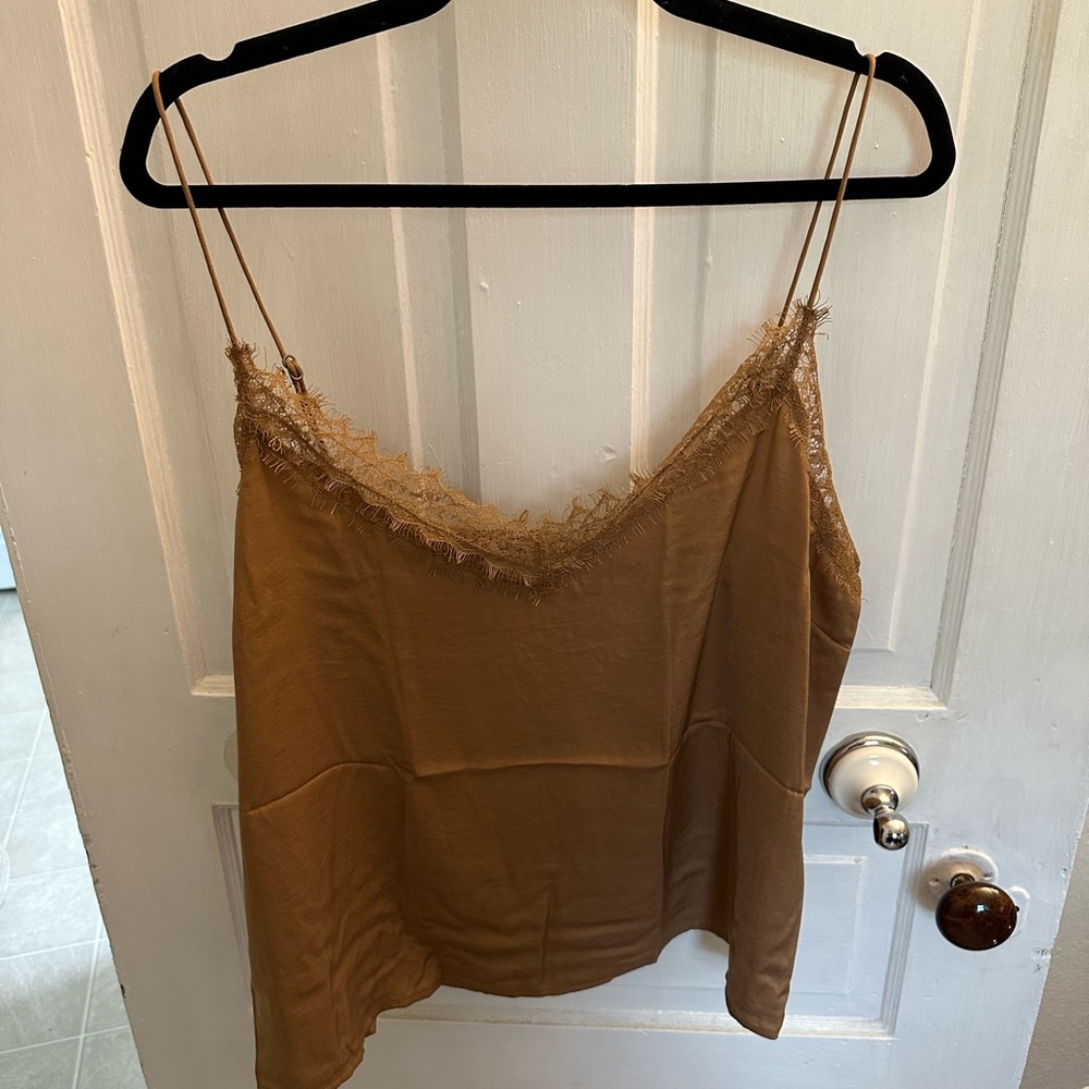 NWT Banana Republic Elegant Tan Lace Trim Cami Top
